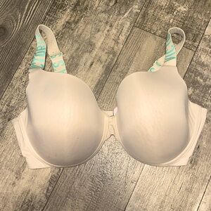 Victoria’s Secret Tshirt Bra